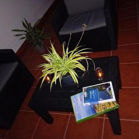 Casa 84 Διαμέρισμα Πόντα Ντελγκάντα Εξωτερικό φωτογραφία