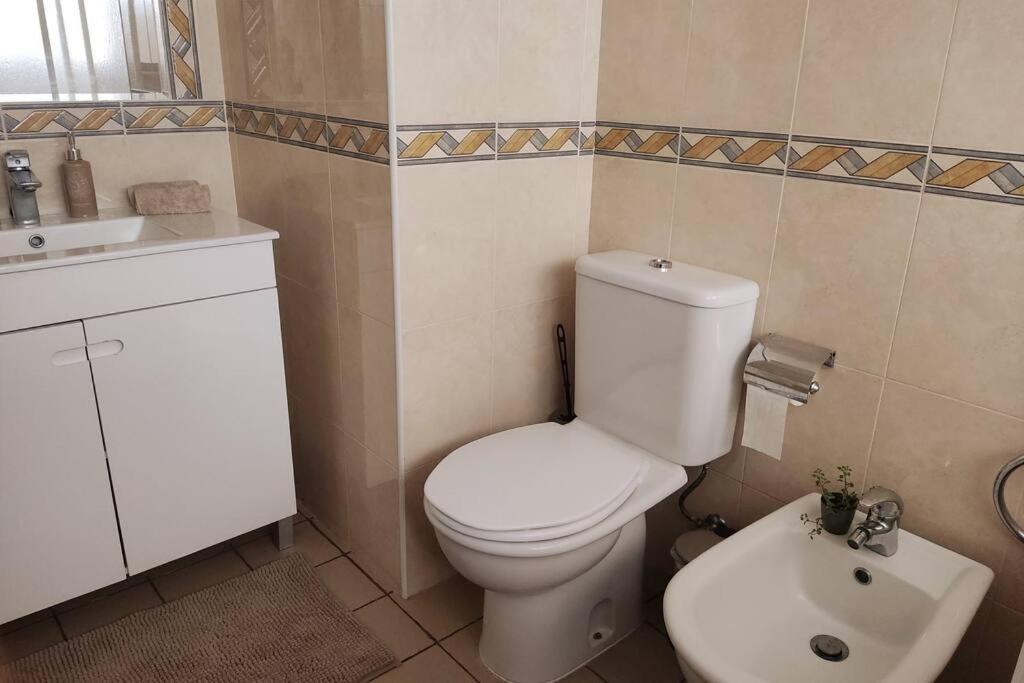 Casa 84 Διαμέρισμα Πόντα Ντελγκάντα Εξωτερικό φωτογραφία